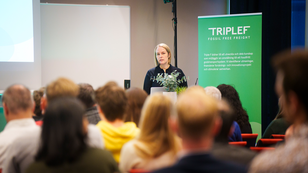 Triple F:s programföreståndare Sofia Löfstrand under Triple F:s höstkonferens 2023.